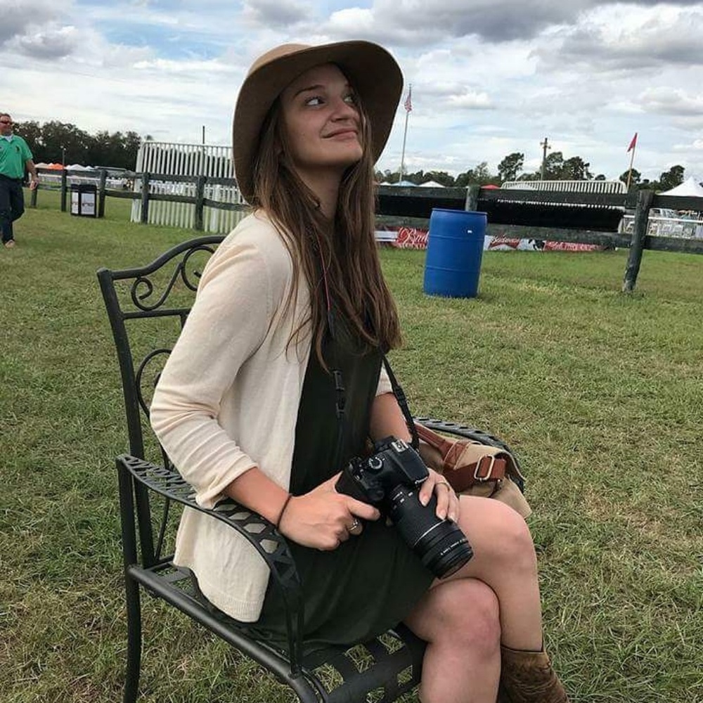 Meet your Posher, Anna